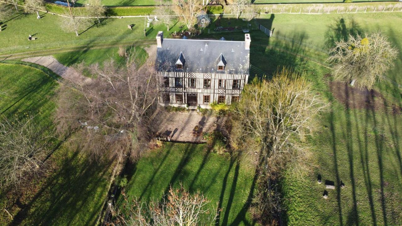 Le Petit Manoir De La Vernelle Bed and Breakfast Fourmetot Buitenkant foto