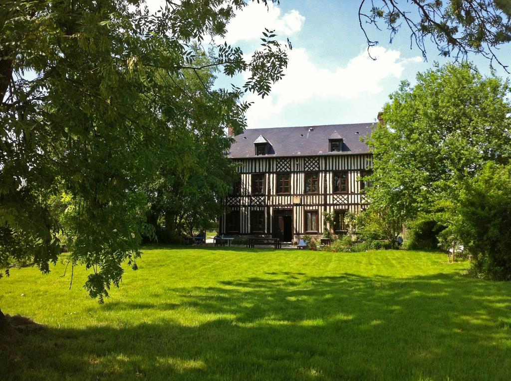 Le Petit Manoir De La Vernelle Bed and Breakfast Fourmetot Buitenkant foto